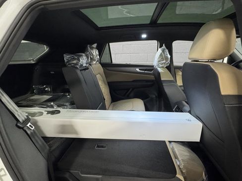 New 2026 Volkswagen Atlas Cross Sport SE image 10