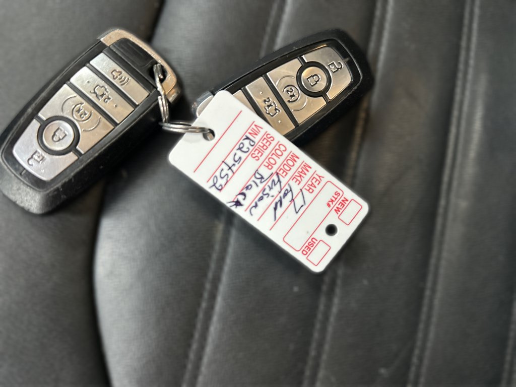 Used 2017 Ford Fusion SE AWD/4WD image 34