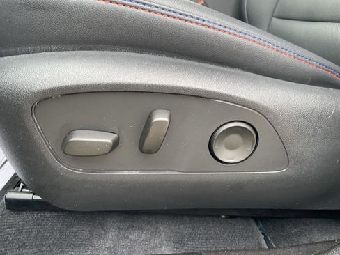 Used 2024 Chevrolet Equinox EV RS image 16