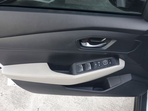 Used 2023 Honda Accord LX image 18