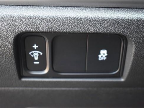 New 2025 Kia Sorento S image 23