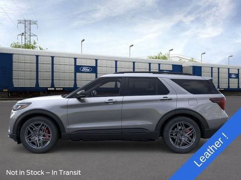 New 2026 Ford Explorer ST AWD/4WD image 3