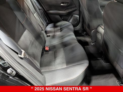 Certified 2025 Nissan Sentra SR FWD image 31