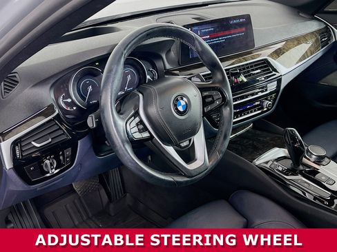 Used 2018 BMW 530e xDrive image 7