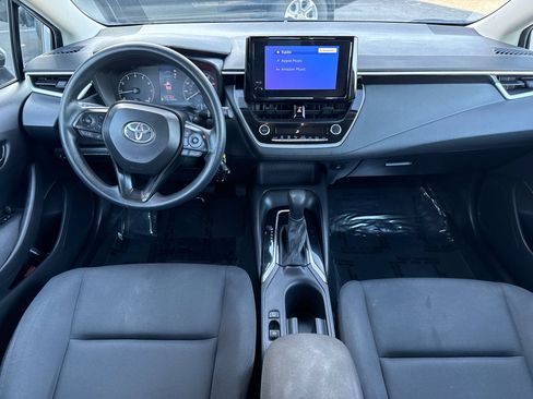 Used 2024 Toyota Corolla LE FWD image 15
