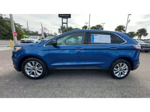 Used 2024 Ford Edge Titanium AWD/4WD image 5