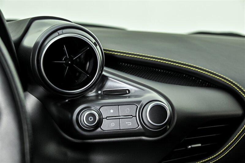 Used 2020 Ferrari F8 Tributo RWD image 42