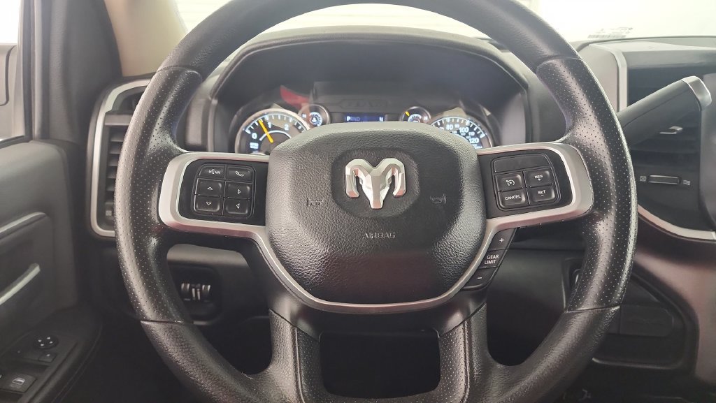 Used 2020 RAM 2500 Big Horn AWD/4WD image 12