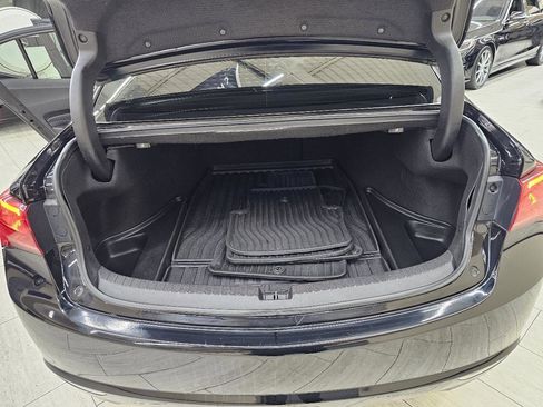 Used 2018 Acura TLX w/ Technology Package FWD image 13