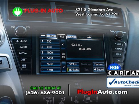 Used 2013 Toyota Prius V Five image 27