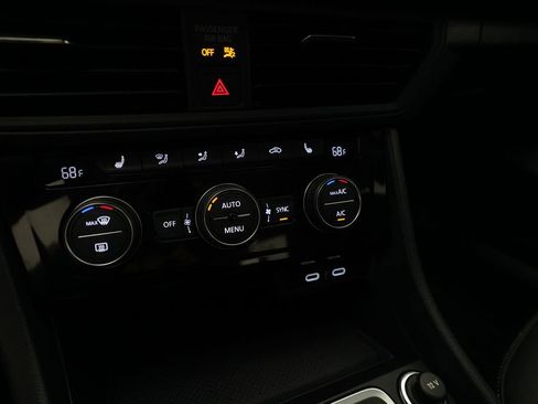 Used 2023 Volkswagen Jetta SE FWD image 20