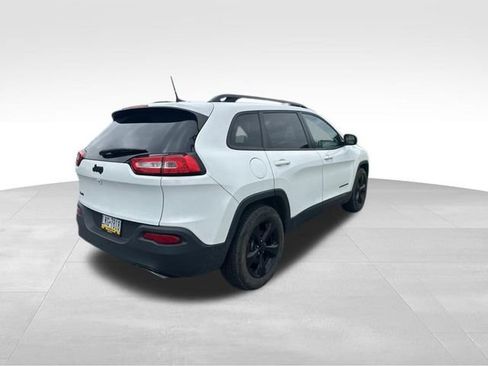 Used 2017 Jeep Cherokee High Altitude AWD/4WD image 7