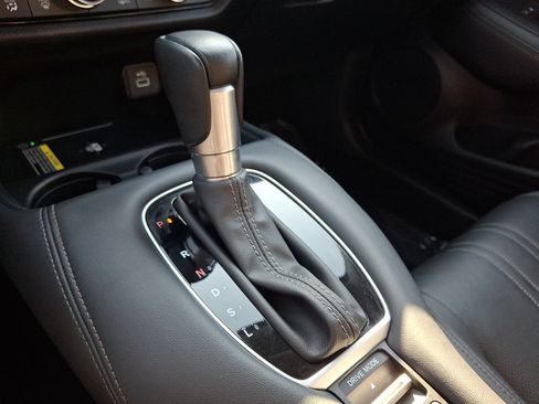 Used 2024 Honda HR-V EX-L image 15