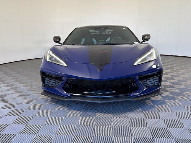 Used 2025 Chevrolet Corvette Stingray Premium Conv w/ Z51 Performance Package RWD image 3