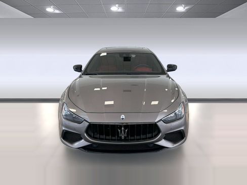 Used 2022 Maserati Ghibli Modena RWD image 6