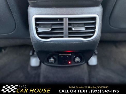 Used 2022 Hyundai Santa Fe Limited w/ Cargo Package image 30