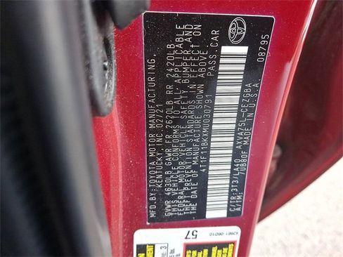 Used 2021 Toyota Camry XLE image 26