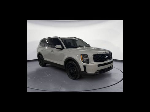 Used 2022 Kia Telluride SX w/ SX Prestige Package AWD/4WD image 8