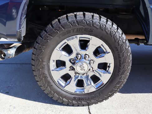 Used 2017 Ford F250 Lariat w/ Lariat Ultimate Package image 39