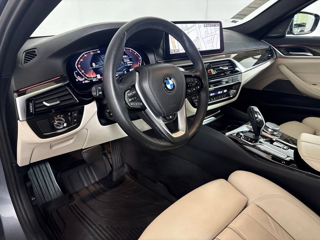 Certified 2022 BMW 530i w/ Premium Package RWD image 23