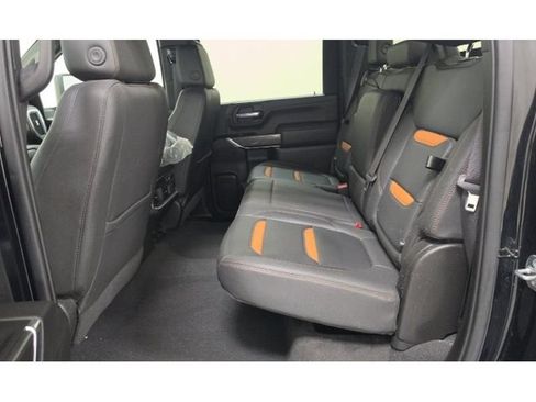 Used 2023 GMC Sierra 2500 AT4 w/ Driver Alert Package I AWD/4WD image 10