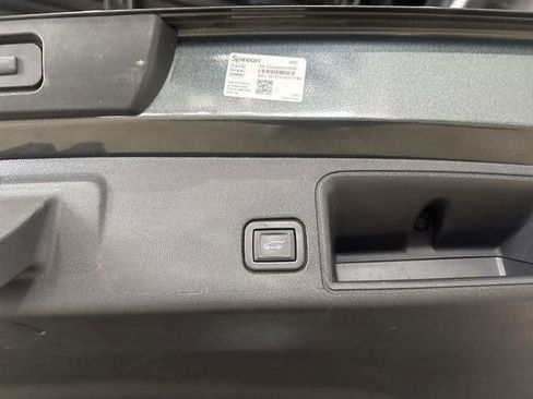 Used 2020 GMC Terrain SLE w/ Driver Convenience Package AWD/4WD image 46