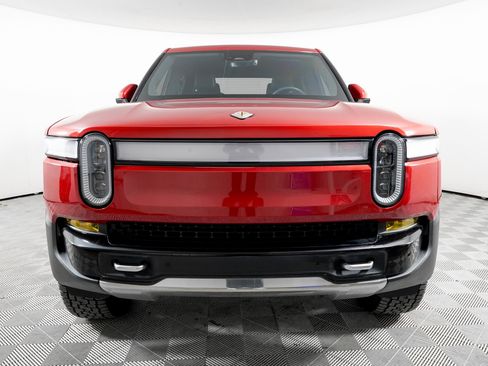 Used 2022 Rivian R1T Adventure image 2