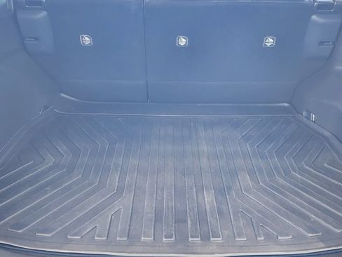 Used 2024 Toyota RAV4 Limited FWD image 10