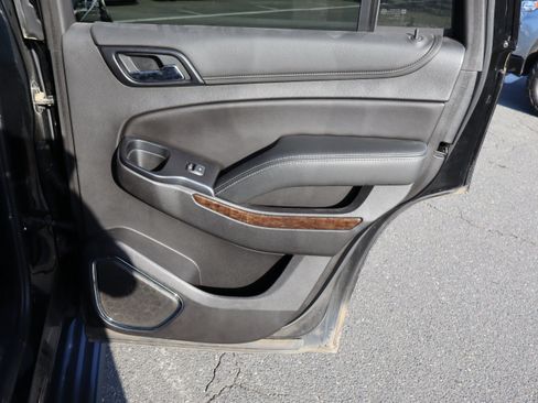 Used 2020 Chevrolet Tahoe LT RWD image 35