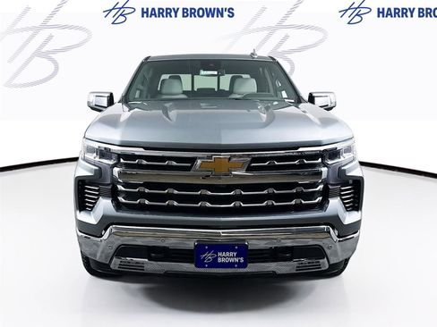 New 2026 Chevrolet Silverado 1500 LTZ w/ LTZ Premium Package AWD/4WD image 28