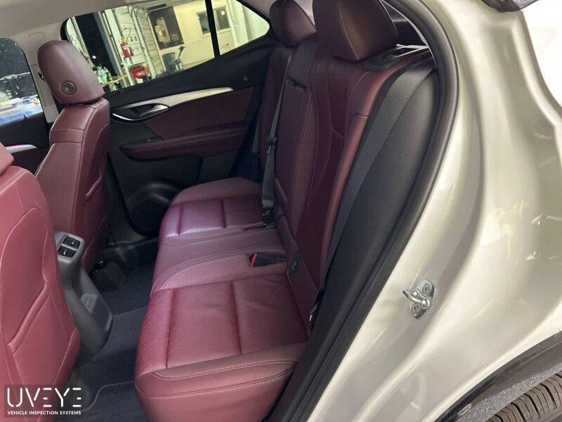 Used 2024 Buick Envision Sport Touring AWD/4WD image 6