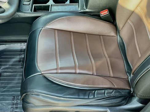 Used 2016 Honda CR-V EX image 17