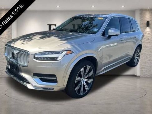 Used 2025 Volvo XC90 B6 Plus AWD/4WD image 1