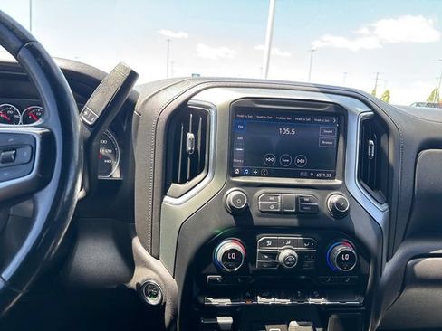 Used 2021 Chevrolet Silverado 1500 RST AWD/4WD image 18