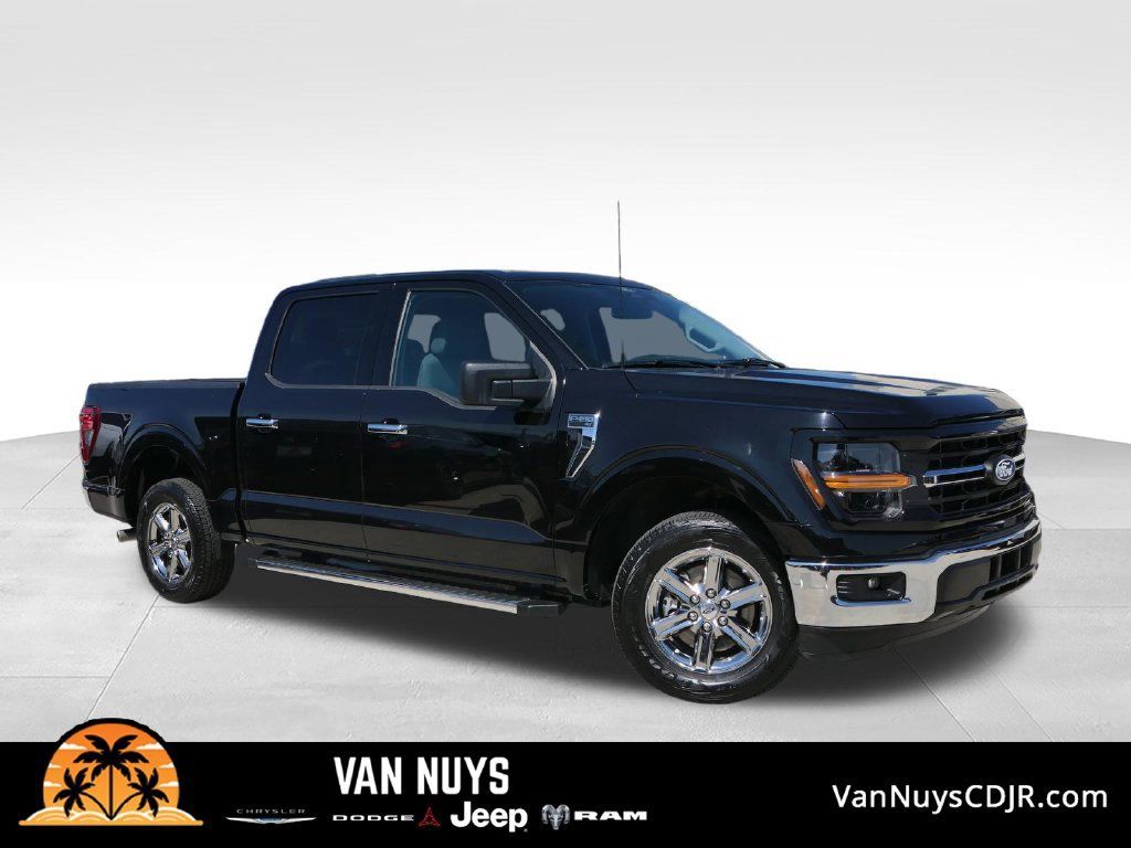 Used 2025 Ford F150 XLT w/ Equipment Group 301A Standard RWD image 1