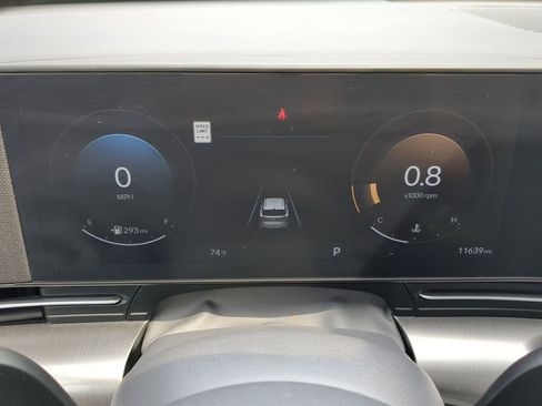 Used 2025 Hyundai Kona Limited image 25