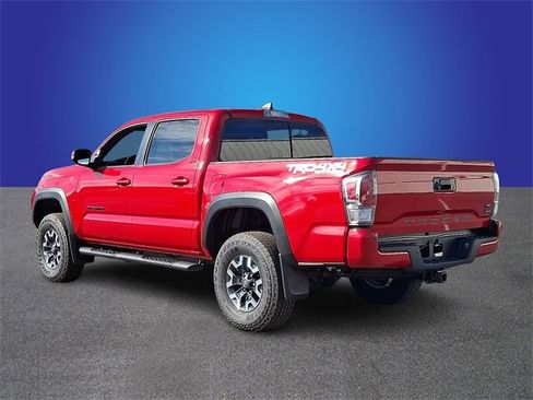 Used 2023 Toyota Tacoma TRD Off-Road image 6