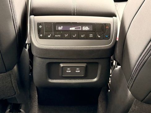 New 2026 Nissan Pathfinder SL w/ SL Premium Package AWD/4WD image 21
