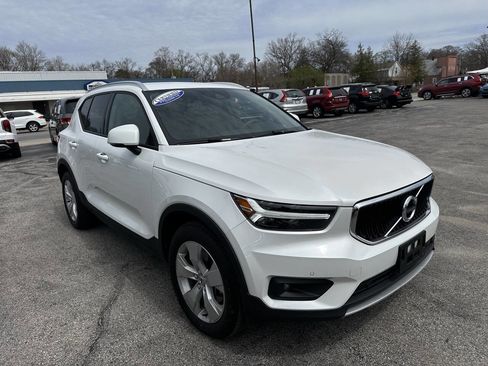 Used 2022 Volvo XC40 T5 Momentum AWD/4WD image 15