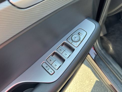 Used 2025 Hyundai Palisade SEL AWD/4WD image 12
