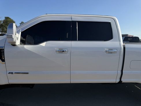 Used 2018 Ford F250 Platinum w/ Platinum Ultimate Package AWD/4WD image 7