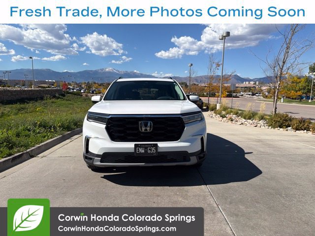 Used 2024 Honda Pilot Elite image 2