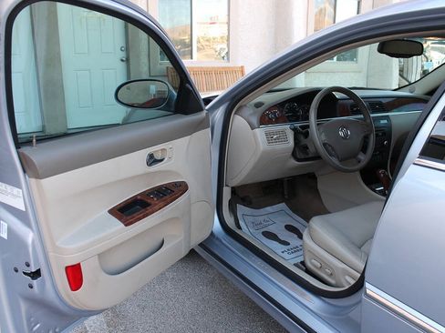 Used 2005 Buick LaCrosse CXL w/ Gold Convenience Package FWD image 22