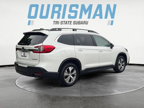 Certified 2023 Subaru Ascent Premium w/ Convenience Package AWD/4WD image 6