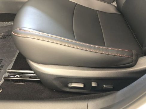 Certified 2025 Nissan Sentra SR w/ SR Premium Package image 20