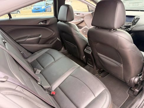 Used 2016 Chevrolet Cruze Premier image 16