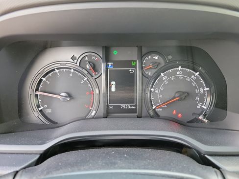 Used 2024 Toyota 4Runner SR5 image 17