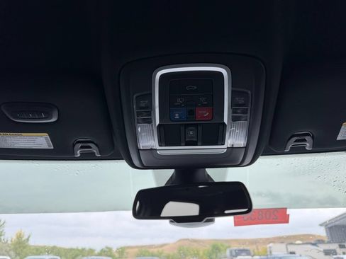 Used 2021 RAM 3500 Laramie AWD/4WD image 14