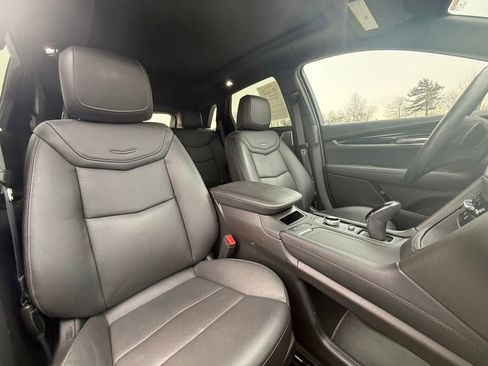 Certified 2023 Cadillac XT5 Premium Luxury w/ Technology Package image 32