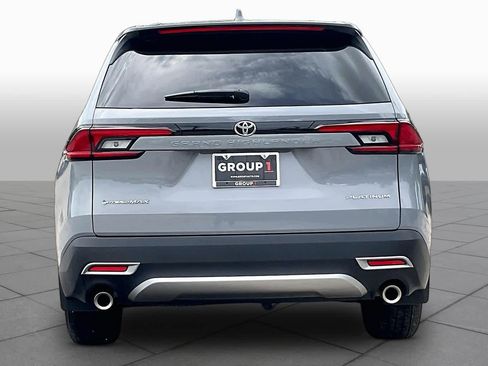 Used 2026 Toyota Grand Highlander AWD Hybrid image 5